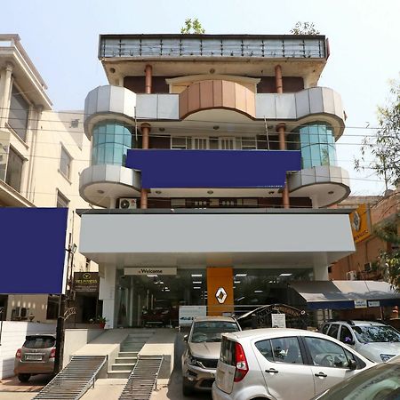 Oyo 13451 Star Corporate Avenue Hotel New Delhi Luaran gambar